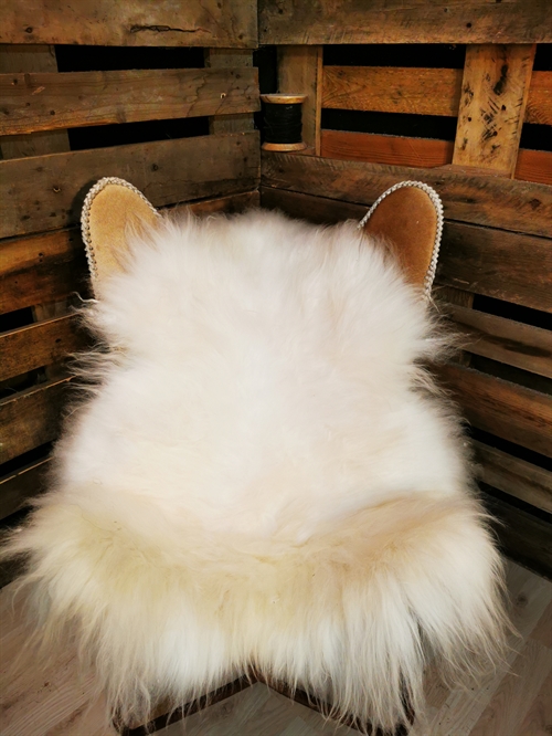 Sheepskin IS White