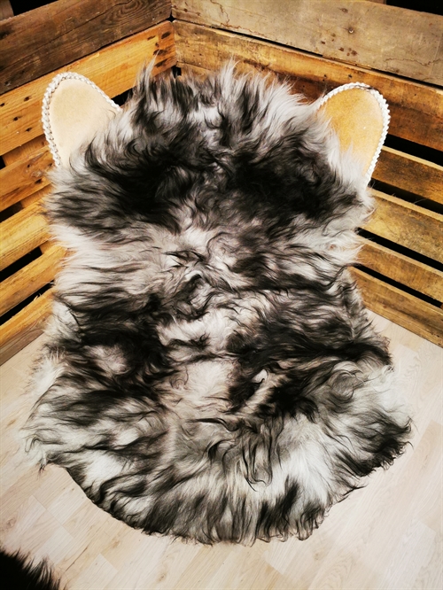 Lammfell Isländische Silver Shadow